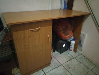 Лот: 12170132. Фото: 1. Письменный стол. Компьютерные и письменные столы