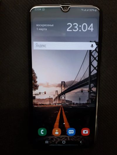Лот: 15710655. Фото: 1. Samsung a40 4/64. Смартфоны