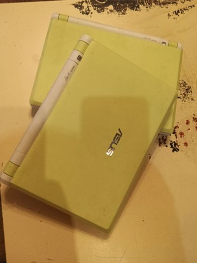 Лот: 20973926. Фото: 1. asus EEE PC 2G Surf. Ноутбуки