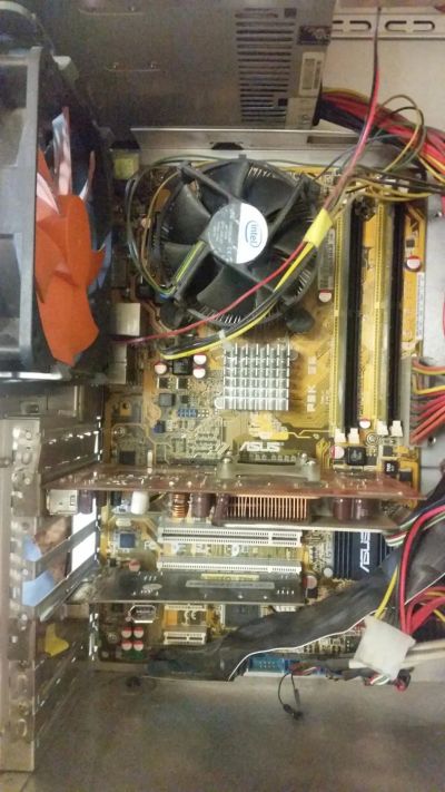 Лот: 9789135. Фото: 1. Материнская плата ASUS P5K SE... Материнские платы