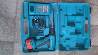 Лот: 8562790. Фото: 1. Шуруповёрт Makita 6270,. Запчасти
