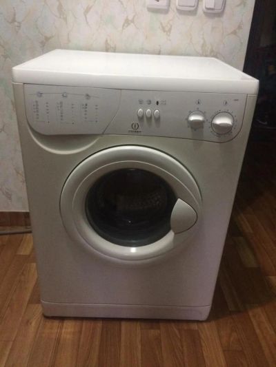 Лот: 7541232. Фото: 1. Продам Стиральную машину Indesit... Стиральные машины