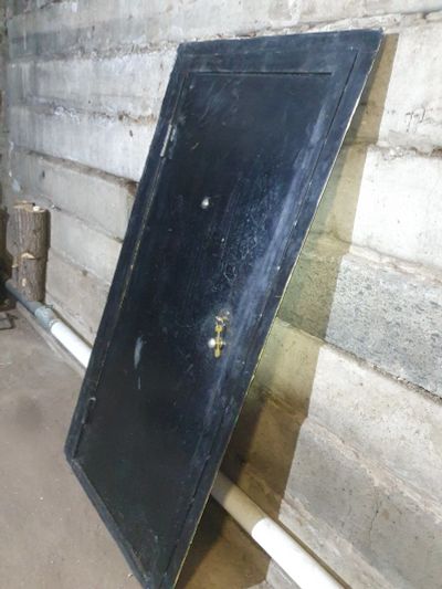 Лот: 25887609. Фото: 1. Дверь входная металлическая. Двери входные