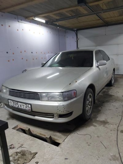 Лот: 15616525. Фото: 1. Тойота креста в разбор. Авто в разбор