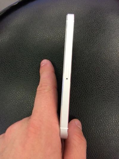 Лот: 7727610. Фото: 1. Iphone 5s 16Gb Silver. Смартфоны