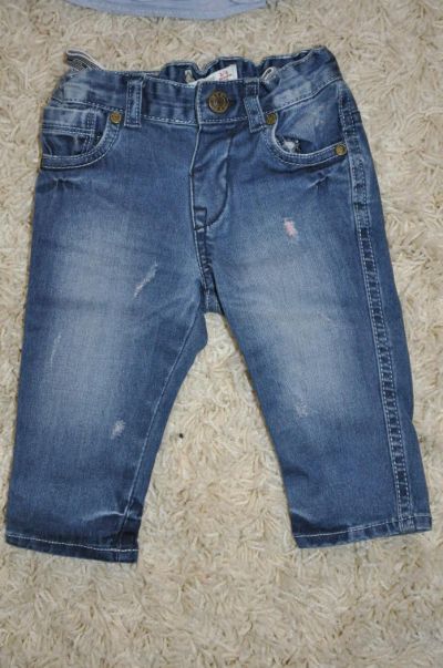 Лот: 6943032. Фото: 1. Джинсы Zara, 62-68, состояние... Брюки, шорты, джинсы