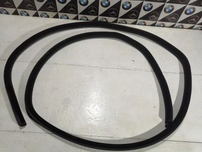 Лот: 15504173. Фото: 1. Уплотнитель дверей c BMW 3-series... Кузов
