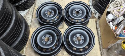 Лот: 25272113. Фото: 1. Диски Ford/Volvo/Волга 6*15 5... Диски