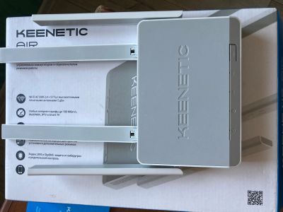 Лот: 23303010. Фото: 1. Wifi роутер Keenetic 1610. Маршрутизаторы (роутеры)