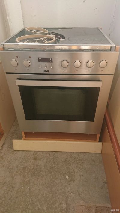 Лот: 18222712. Фото: 1. Духовой шкаф Zanussi ZOU 668 X... Плиты, духовые шкафы, варочные поверхности