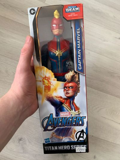 Лот: 20265931. Фото: 1. Captain marvel. Куклы и аксессуары