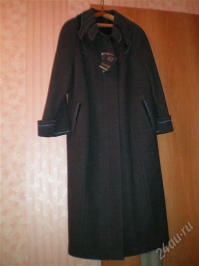 Лот: 1440964. Фото: 1. Пальто женское. Верхняя одежда