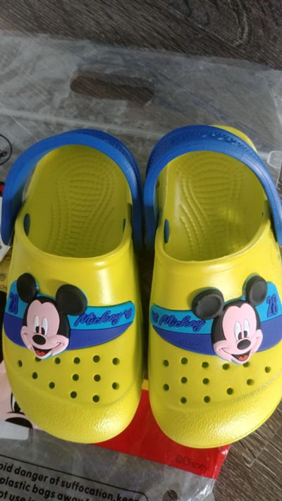 Лот: 11755345. Фото: 1. Шлепки Disney р.24/25. Шлепанцы, сланцы