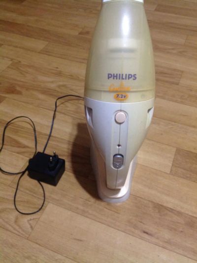 Лот: 9754801. Фото: 1. пылесос philips. Автомобильные пылесосы