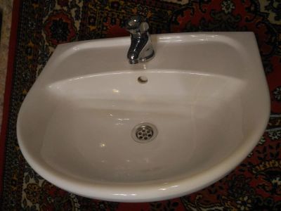 Лот: 11065842. Фото: 1. Смеситель с раковиной, подводкой... Смесители