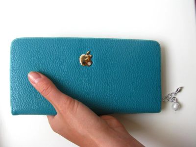 Лот: 3045448. Фото: 1. Кошелек Apple женский. Бумажники, кошельки, портмоне