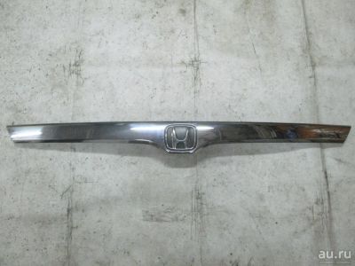 Лот: 13665543. Фото: 1. Накладка крышки багажника 5-й... Кузов