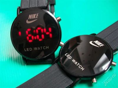 Лот: 784572. Фото: 1. светодиодные часы NIKE LED WATCH. Красноярск