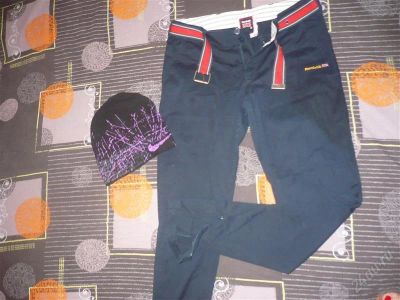 Лот: 1471615. Фото: 1. Штаны REEBOK+шапка NIKE. Другое (спортивная одежда)