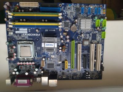 Лот: 25391295. Фото: 1. Материнская плата Foxconn P9657AA-8KS2H... Комплекты запчастей