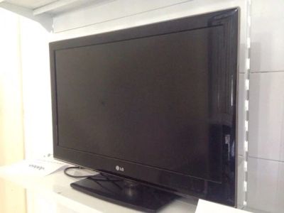 Лот: 7652747. Фото: 1. Телевизор LG 32LED LV2500. Телевизоры