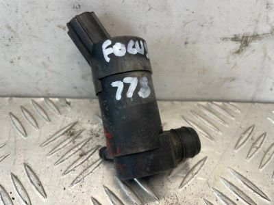 Лот: 24965190. Фото: 1. насос омывателя Ford Focus CB4. Двигатель и элементы двигателя