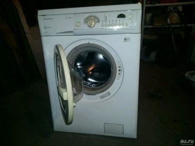 Лот: 13560365. Фото: 1. Стиральная машина Electrolux EWS... Стиральные машины