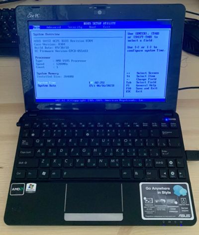 Лот: 20763345. Фото: 1. Нетбук ASUS eeePC 1015T v105 Red. Ноутбуки