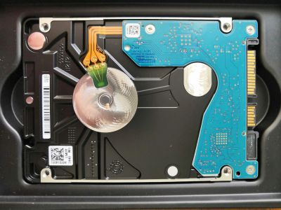 Лот: 15685428. Фото: 1. Жёсткий диск 1тб HDD Seagate ST1000LM035. Жёсткие диски (HDD)