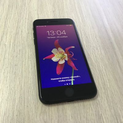 Лот: 12717720. Фото: 1. iPhone 7 128Gb Black. Смартфоны