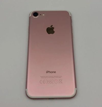 Лот: 18247372. Фото: 1. Apple iPhone 7 256GB Rose Gold... Смартфоны
