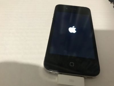 Лот: 12094761. Фото: 1. iPhone 4s 16gb black. Кнопочные мобильные телефоны