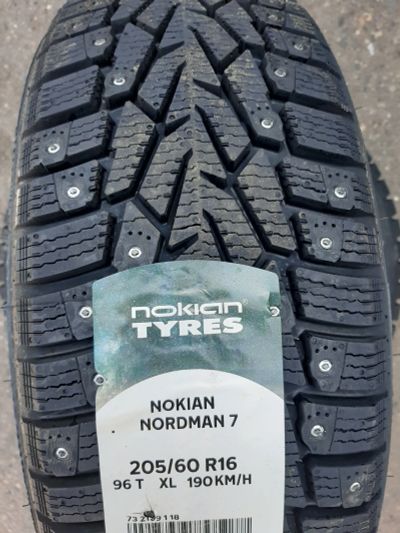 Лот: 19468262. Фото: 1. R16 205/60 96Т Nordman 7 шипованная... Шины