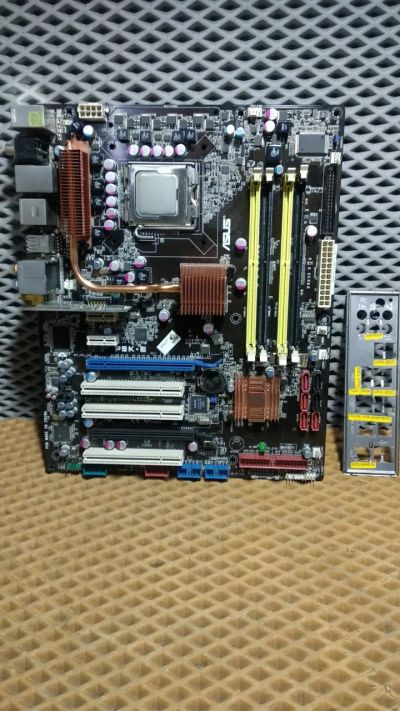 Лот: 21245329. Фото: 1. Материнская плата Asus P5K-E. Материнские платы