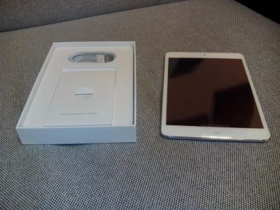 Лот: 3614806. Фото: 1. Apple iPad mini 3g 16gb белый. Планшеты