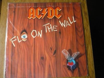 Лот: 13492914. Фото: 1. AC/DC." Fly On The Wall." LP. Аудиозаписи