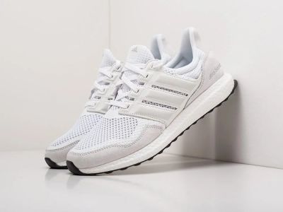 Лот: 18186849. Фото: 1. Кроссовки Adidas Ultra Boost S... Кеды, кроссовки, слипоны