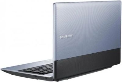 Лот: 9191850. Фото: 1. Продам ноутбук Samsung NP-RV520-S02RU... Ноутбуки