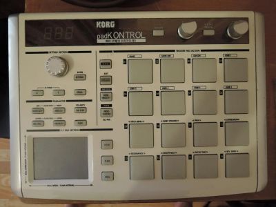Лот: 5934499. Фото: 1. MIDI-конроллер KORG PAD kontrol... MIDI-оборудование