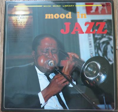 Лот: 17693642. Фото: 1. Sunny Boy Jazz Band – Mood In... Аудиозаписи
