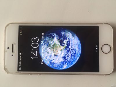 Лот: 14068070. Фото: 1. Iphone 5s gold 16gb. Смартфоны