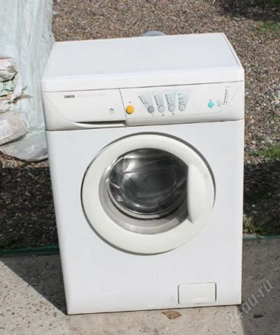 Лот: 2803364. Фото: 1. Продам стиральную машину zanussi... Стиральные машины
