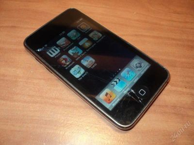 Лот: 761176. Фото: 1. Apple IPod Touch 32GB. Плееры