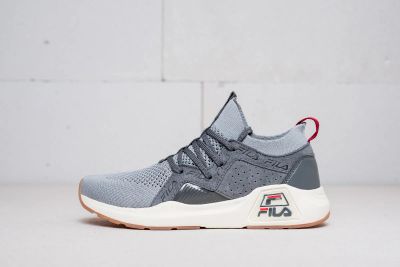 Лот: 15603726. Фото: 1. Дышащие летние кроссовки Fila. Кеды, кроссовки, слипоны