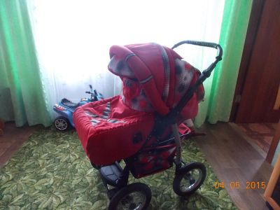 Лот: 5493079. Фото: 1. Продам коляску. Коляски