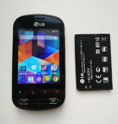 Лот: 18410175. Фото: 1. Смартфон LG Optimus ME P350. Смартфоны