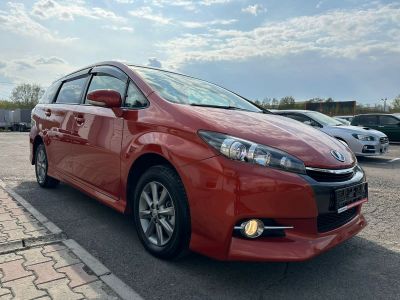 Лот: 20361344. Фото: 1. Toyota Wish 2013. Автомобили