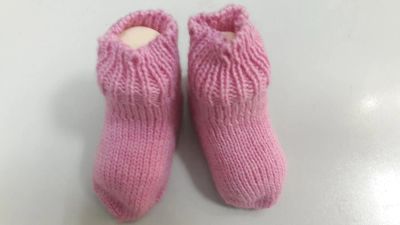 Лот: 8083643. Фото: 1. Вязанные носочки для малышей 5. Чулочно-носочные изделия