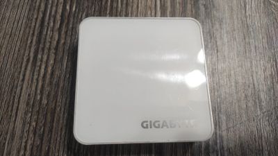 Лот: 18456633. Фото: 1. Пауэрбанк gigabyte 6600 mAh. Внешние, портативные аккумуляторы для смартфонов (Power bank)