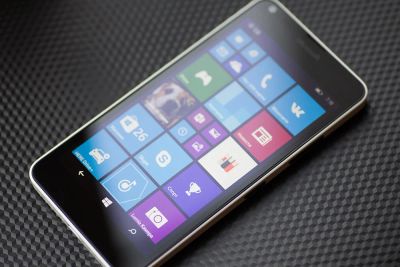 Лот: 6689260. Фото: 1. Смартфон Microsoft Lumia 640 LTE... Смартфоны